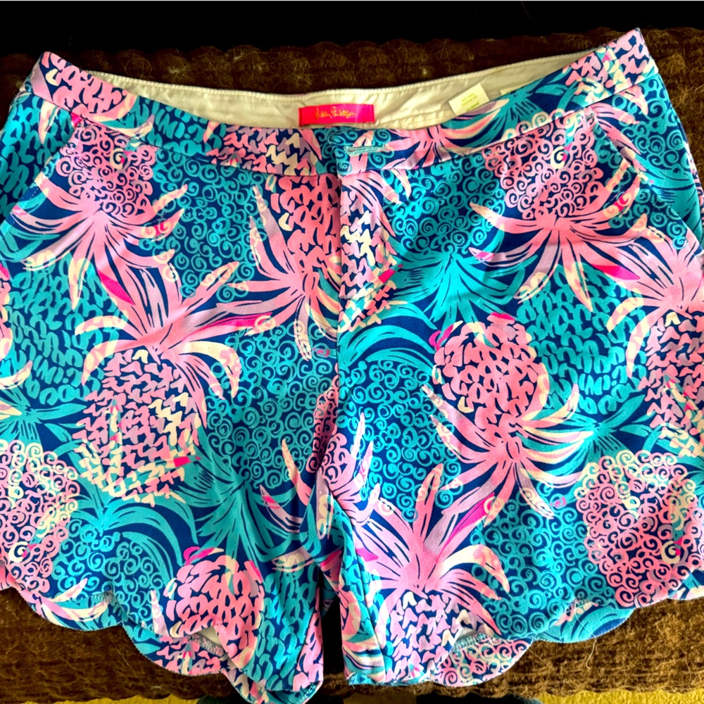Lilly Pulitzer Pink and Blue Patterned Women Shorts